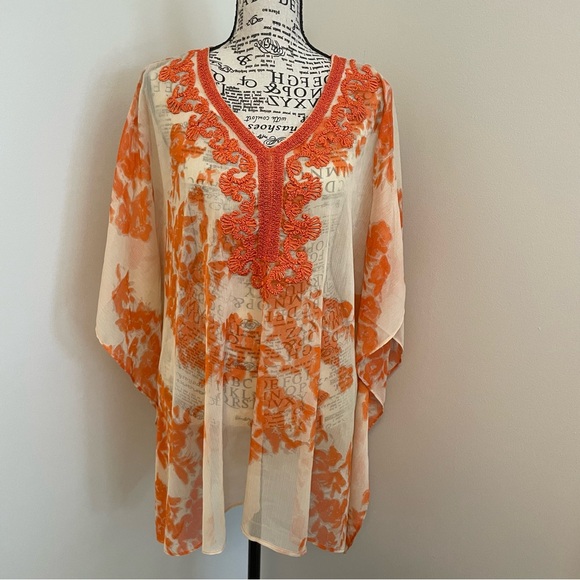 NWOT Chico’s Embellished Poncho Style Tunic Top - Picture 2 of 5